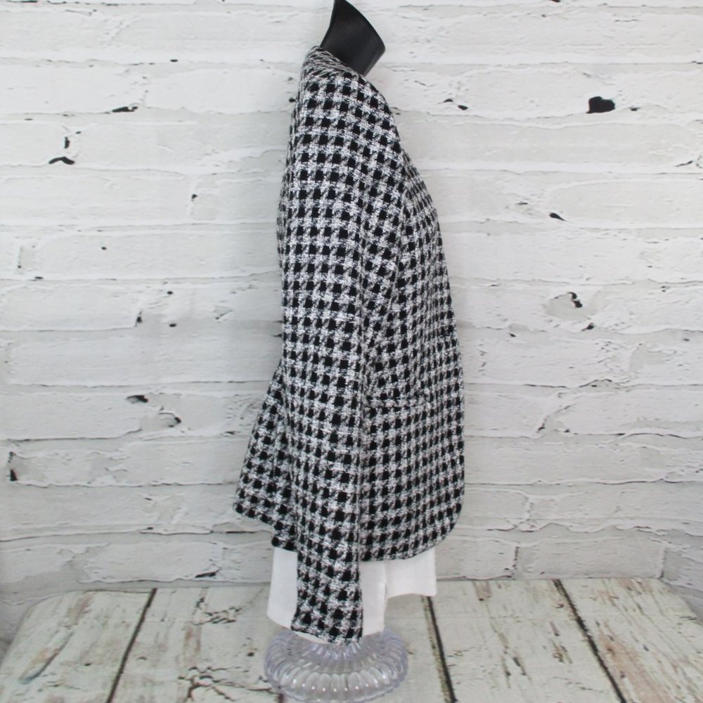 Bar III Suit Separates Houndstooth Jacket - Picture 3 of 9